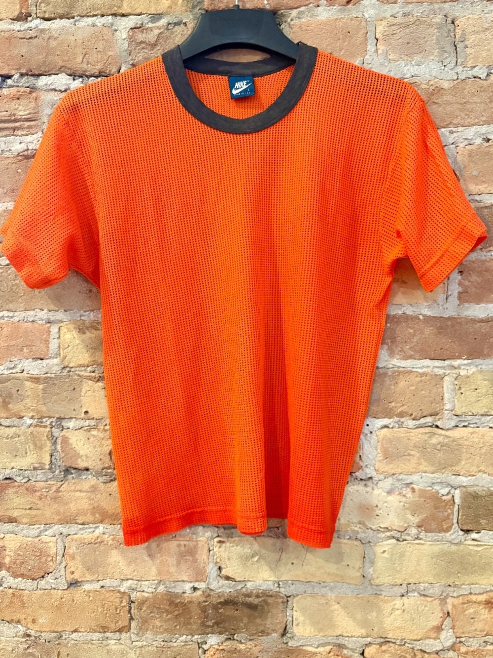 Nike Mens Vintage Athletic Mesh T-Shift Tee